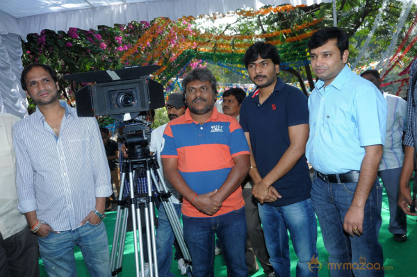 Nuvvala Nenila Movie Opening Photo Gallery