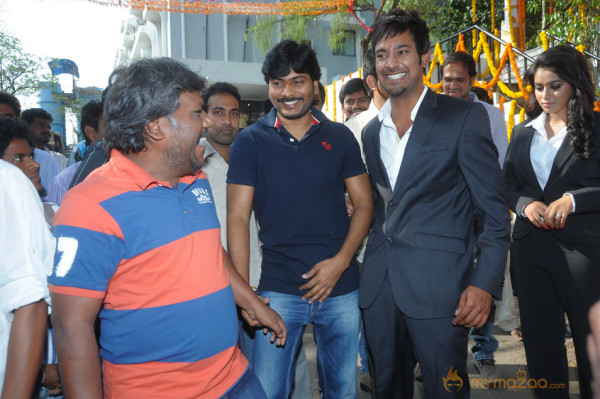 Nuvvala Nenila Movie Opening Photo Gallery