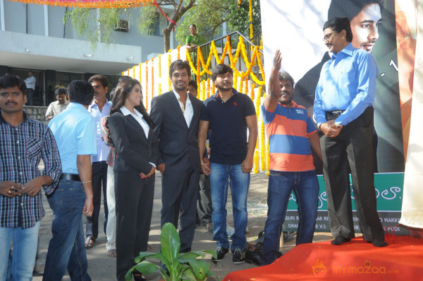 Nuvvala Nenila Movie Opening Photo Gallery