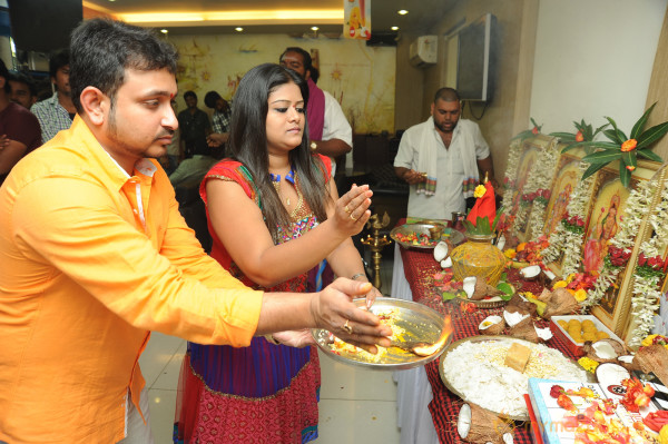 Paanipoori Movie Opening Stills