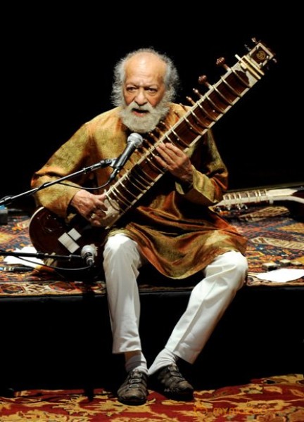 Pandit Ravi Shankar Photos