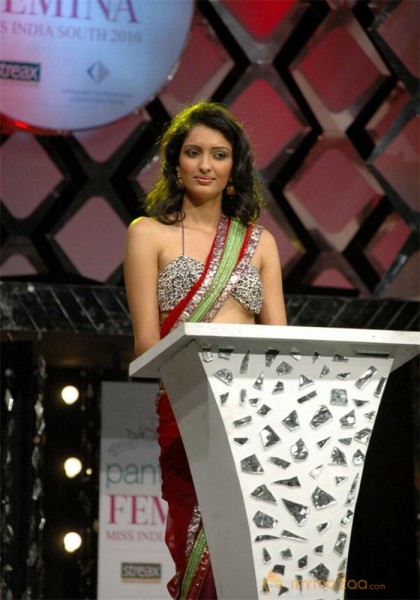 Pantaloons Femina Miss India South 2010 