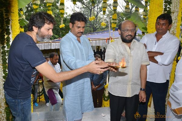 Pawan Kalyan and Trivikram Movie Launch Photos