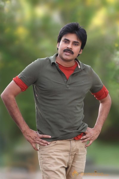 Pawan Kalyan Attarintiki Daaredi Latest Photos