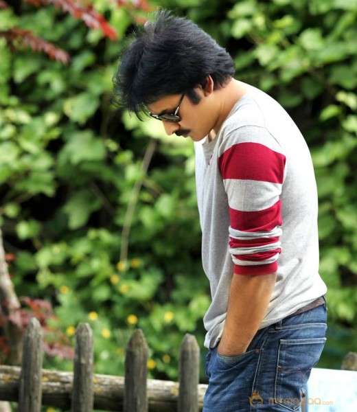 Pawan Kalyan Attarintiki Daaredi Latest Photos