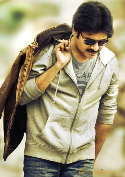 Pawan Kalyan Attarintiki Daaredi Latest Photos