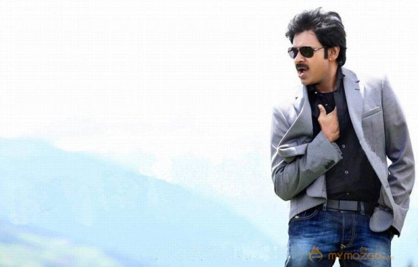 Pawan Kalyan Attarintiki Daaredi Latest Photos