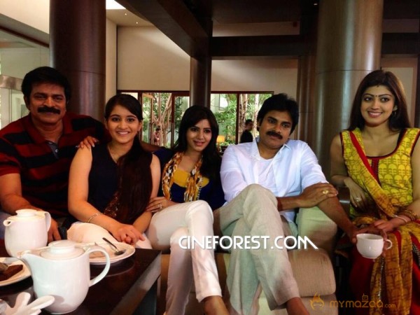 Pawan Kalyan Attarintiki Daredi Latest Photos