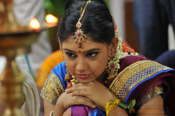 Pelli Pusthakam Movie Stills