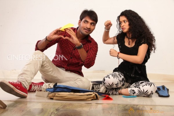 Pora Pove Movie Stills