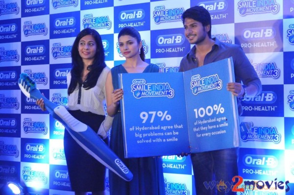  Prachi Desai & Sundeep Kishan Oral B Event 