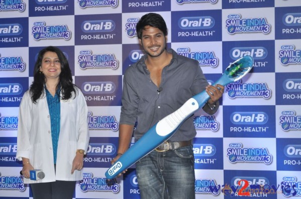  Prachi Desai & Sundeep Kishan Oral B Event 