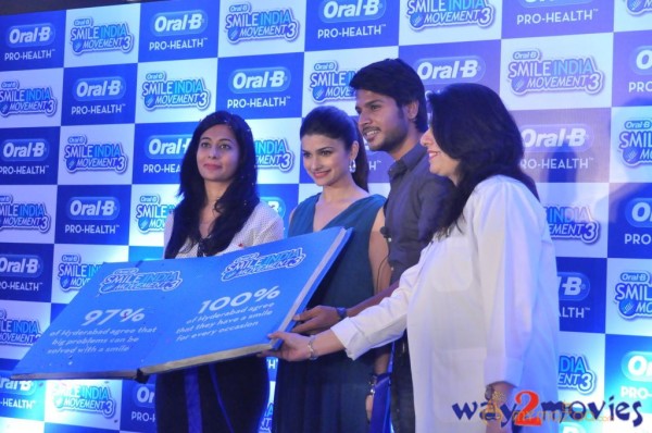  Prachi Desai & Sundeep Kishan Oral B Event 