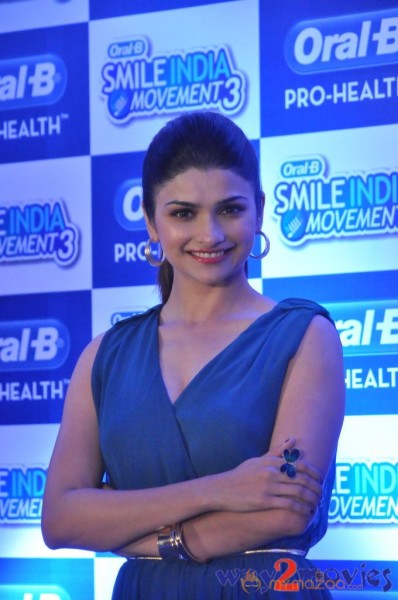  Prachi Desai & Sundeep Kishan Oral B Event 