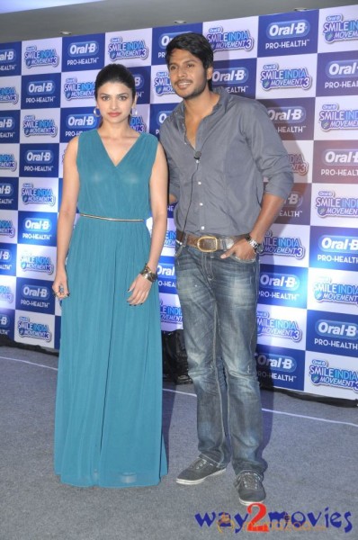  Prachi Desai & Sundeep Kishan Oral B Event 