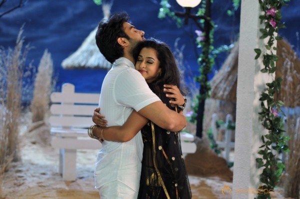 Premakatha Chitram Movie Photo Gallery