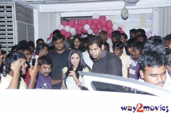 Priyamani Launch Lakme Salon  