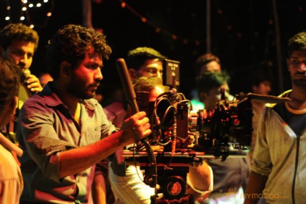 Pustakamlo konni Pegeelu Missing Movie Working Stills