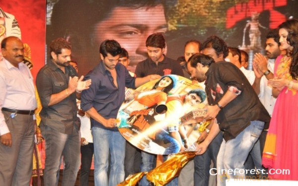 Ram Charan At Yamudiki Mogudu Audio Launch Pics