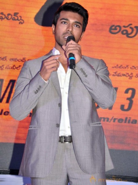 Ram Charan Thoofan First Look Launch Photos