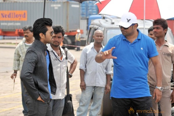 Ram Charan Yevadu Working Stills