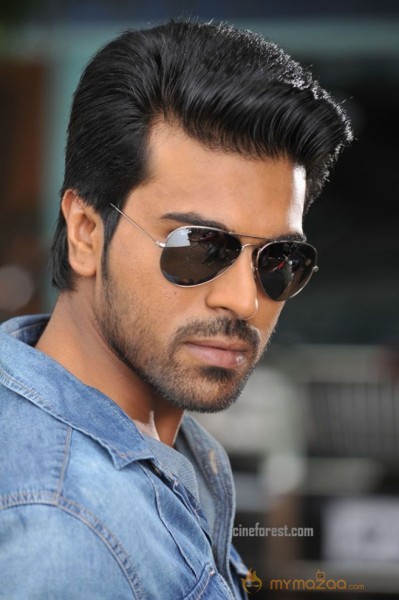 Ram Charan Yevadu Working Stills