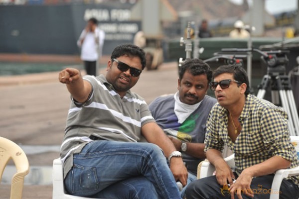 Ram Charan Yevadu Working Stills