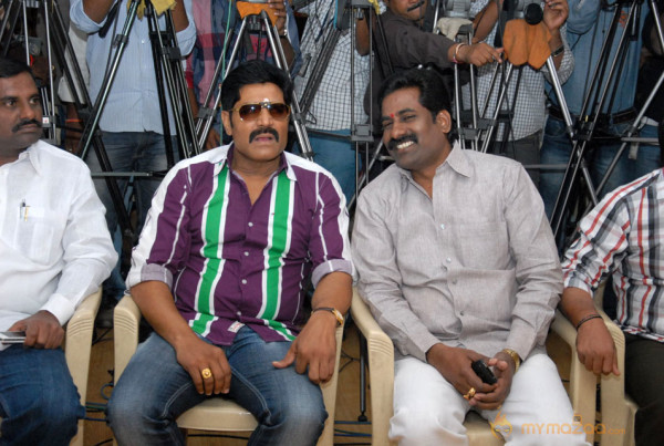 Real Star Srihari at James Talent Hunt Logo Launch Photos