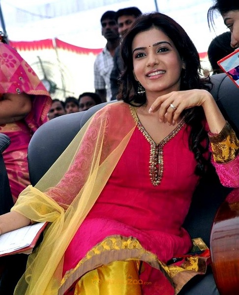 Samantha at Nishitha College Celebrations Gallery