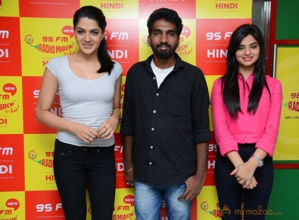 Selfie Raja Team at Radio Mirchi Stills