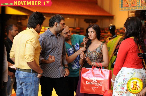  Size Zero Movie Working Stills 