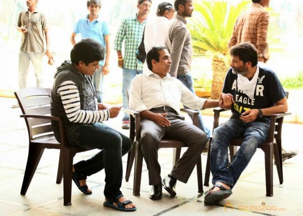  Son Of Satyamurthy Working Stills 