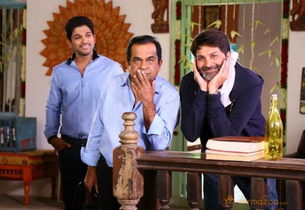  Son Of Satyamurthy Working Stills 