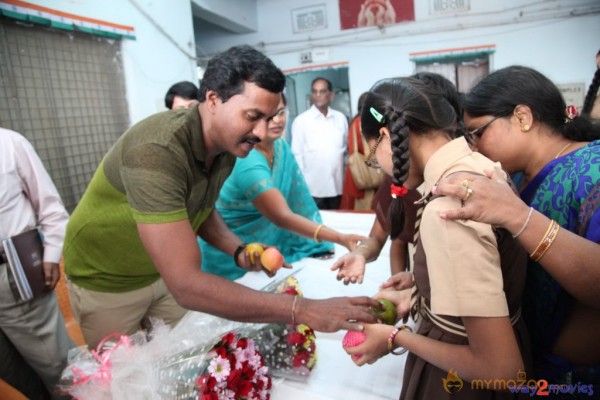 Sunil Birthday Celebrations At Devnar Blind School 