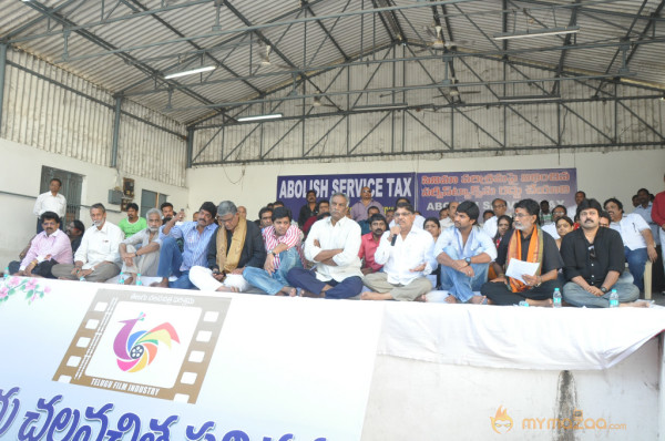 Telugu Film Industry Protest Against Service Tax 