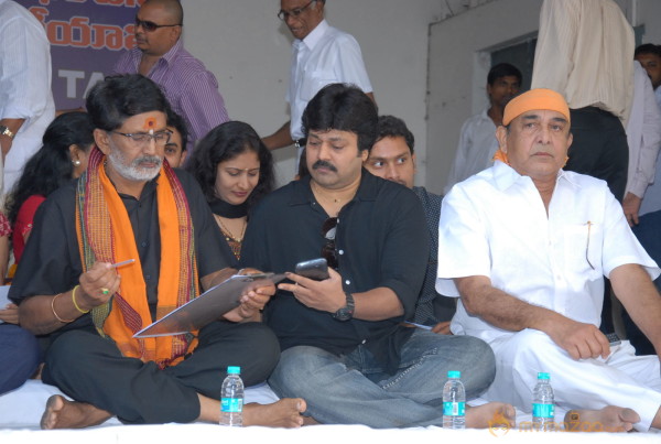 Telugu Film Industry Protest Against Service Tax 