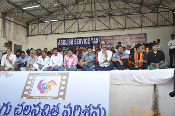 Telugu Film Industry Protest Against Service Tax 