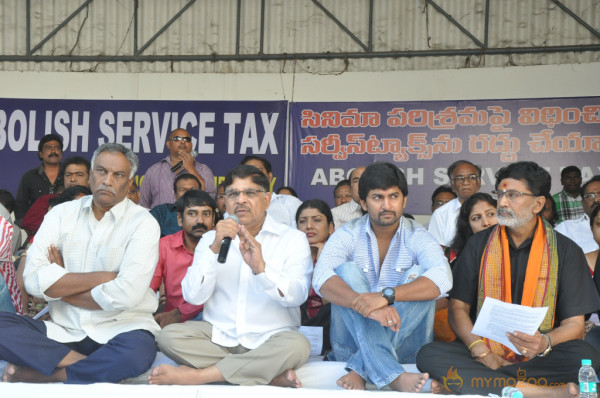 Telugu Film Industry Protest Against Service Tax 