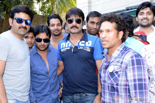 Telugu Warriors Team Meet Sachin Tendulkar & Laxman  