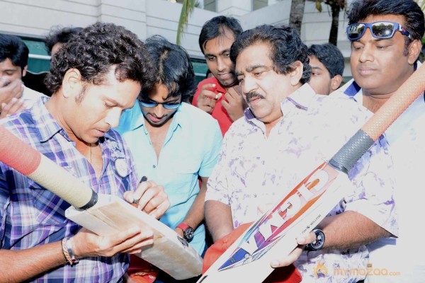 Telugu Warriors Team Meet Sachin Tendulkar & Laxman  