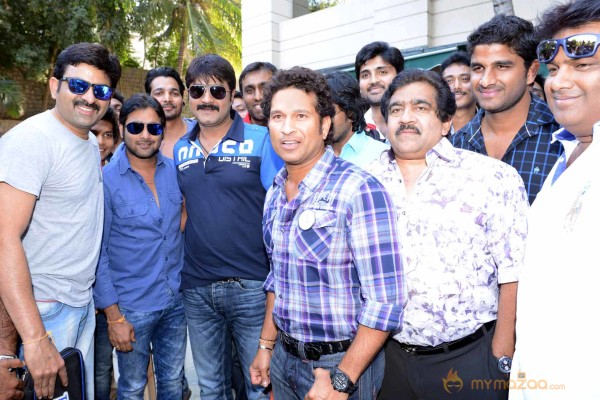 Telugu Warriors Team Meet Sachin Tendulkar & Laxman  