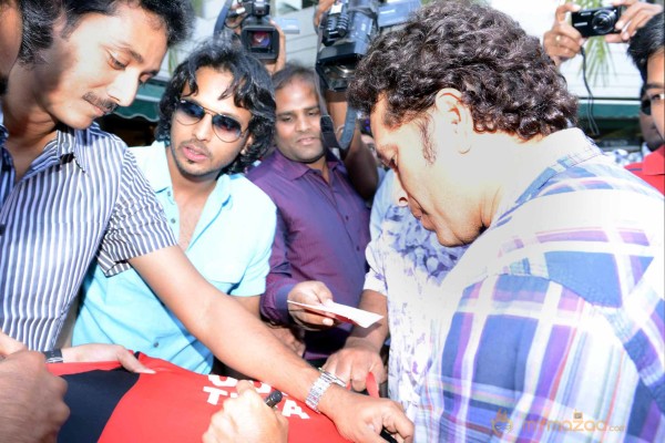 Telugu Warriors Team Meet Sachin Tendulkar & Laxman  