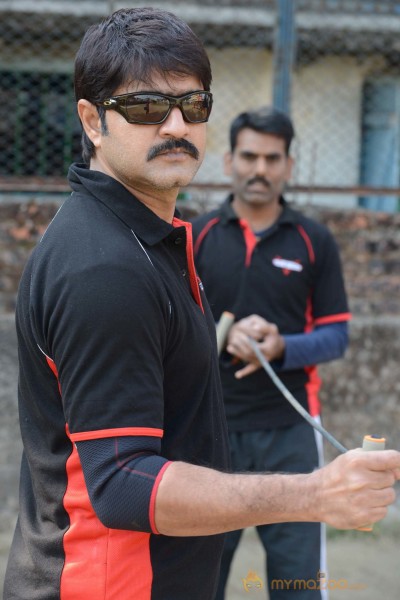  Telugu Warriors Vs Bengal Tigers CCL 3 Match Gallery 