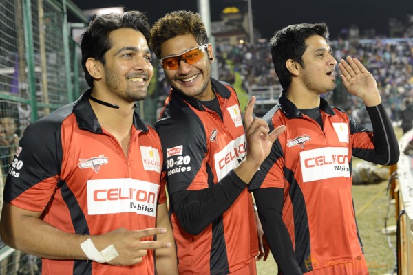  Telugu Warriors Vs Bengal Tigers CCL 3 Match Gallery 