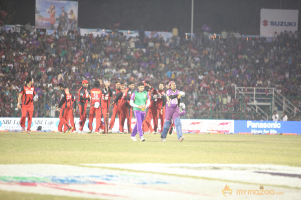  Telugu Warriors Vs Bengal Tigers CCL 3 Match Gallery 