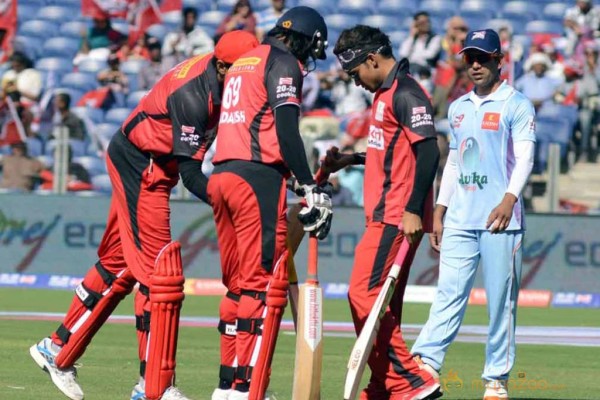 Telugu Warriors Vs Bhojpuri Dabanggs CCL 3 Match Gallery 