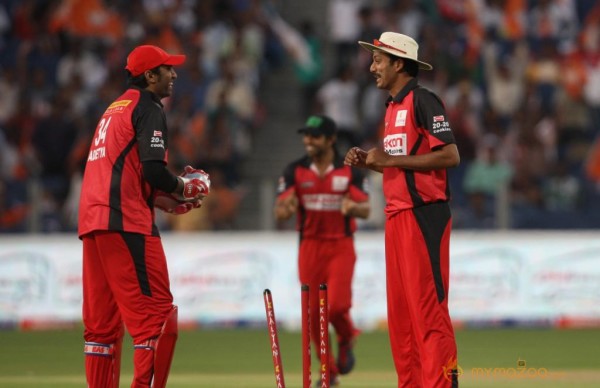 Telugu Warriors Vs Bhojpuri Dabanggs CCL 3 Match Gallery 