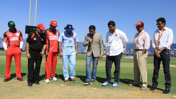 Telugu Warriors Vs Bhojpuri Dabanggs CCL 3 Match Gallery 