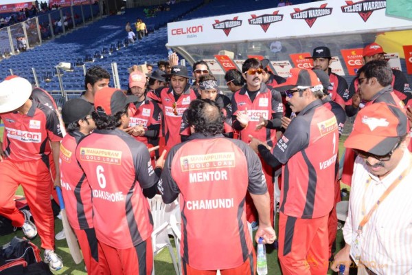 Telugu Warriors Vs Bhojpuri Dabanggs CCL 3 Match Gallery 