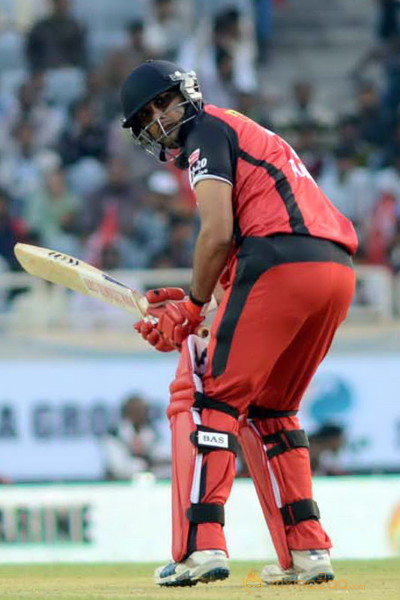 Telugu Warriors Vs Karnataka Bulldozers CCL 3 Match Gallery 